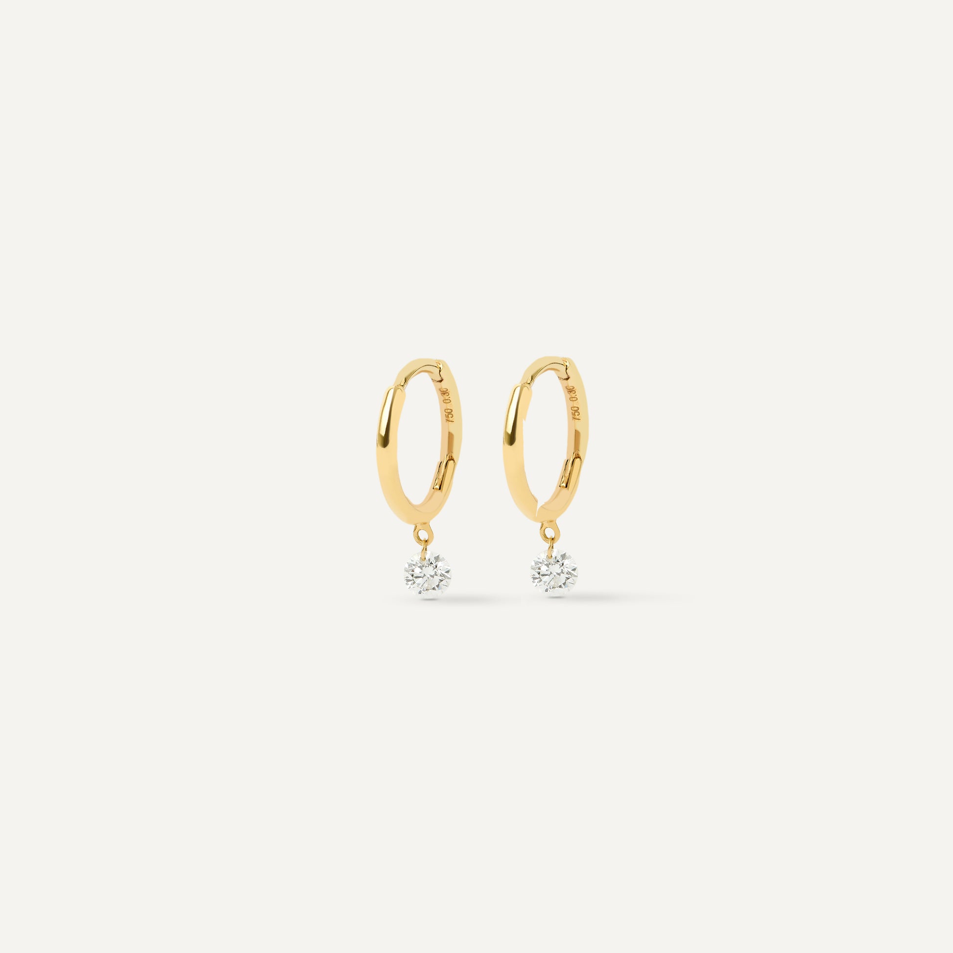 Argola Floating Diamond Ouro Amarelo
