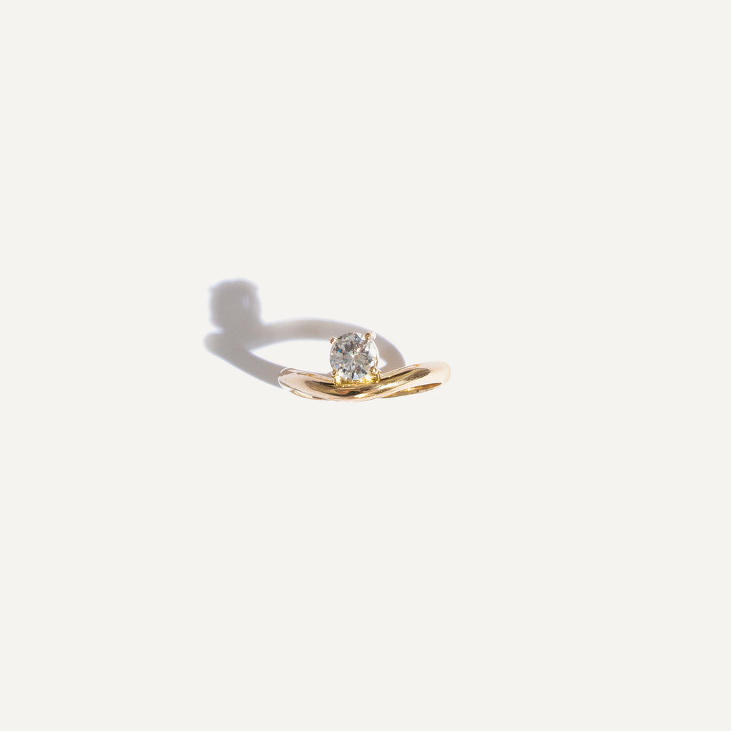 Anel Wave Diamante 0,50ct Ouro Amarelo