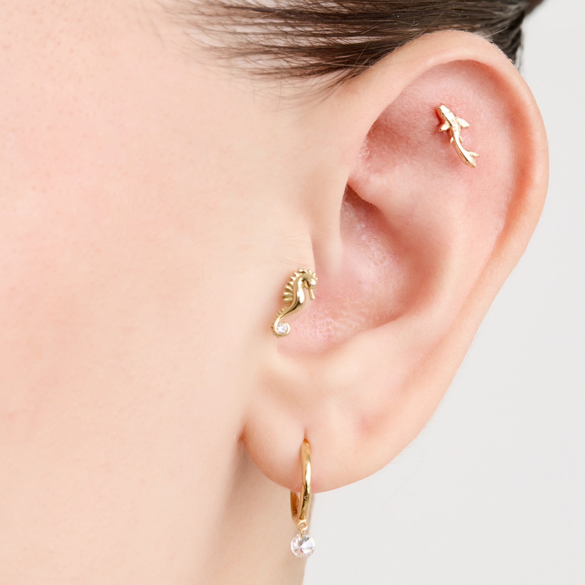 Argola Floating Diamond Ouro Amarelo