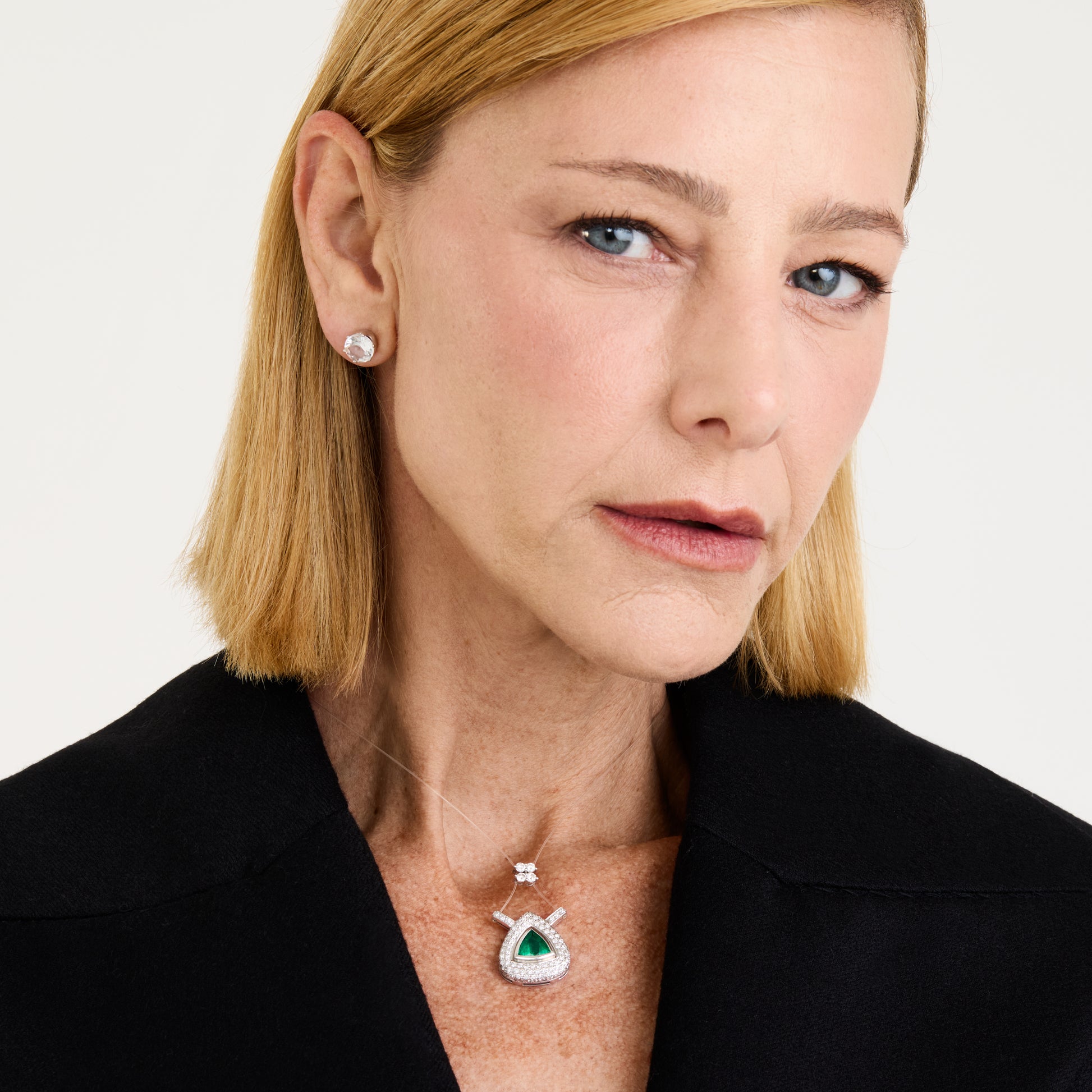 Brinco Solitário Topázio Branco 8mm