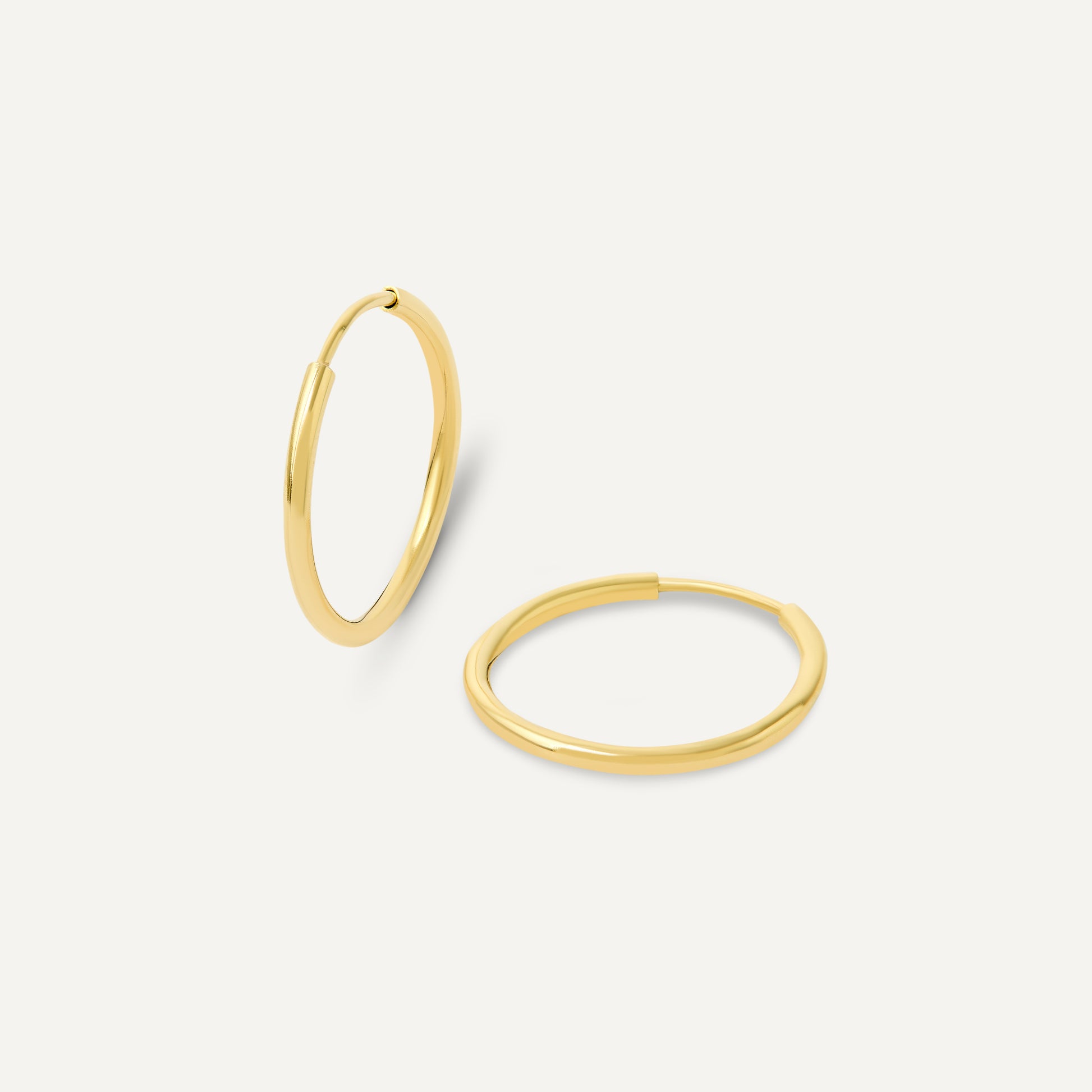 Argola Classica M Ouro Amarelo