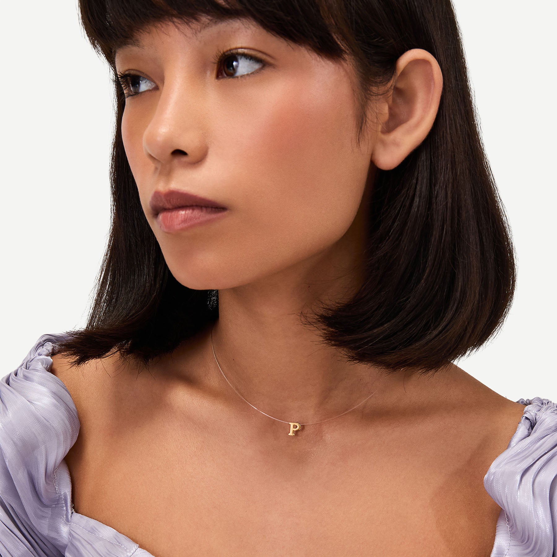 Colar Nylon Mini Inicial Serifa Ouro Amarelo