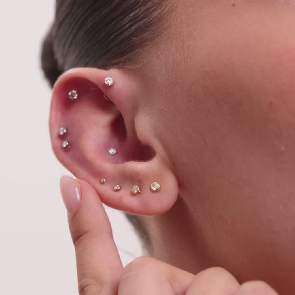 Piercing Ponto de Luz Grifa 3mm Ouro Amarelo