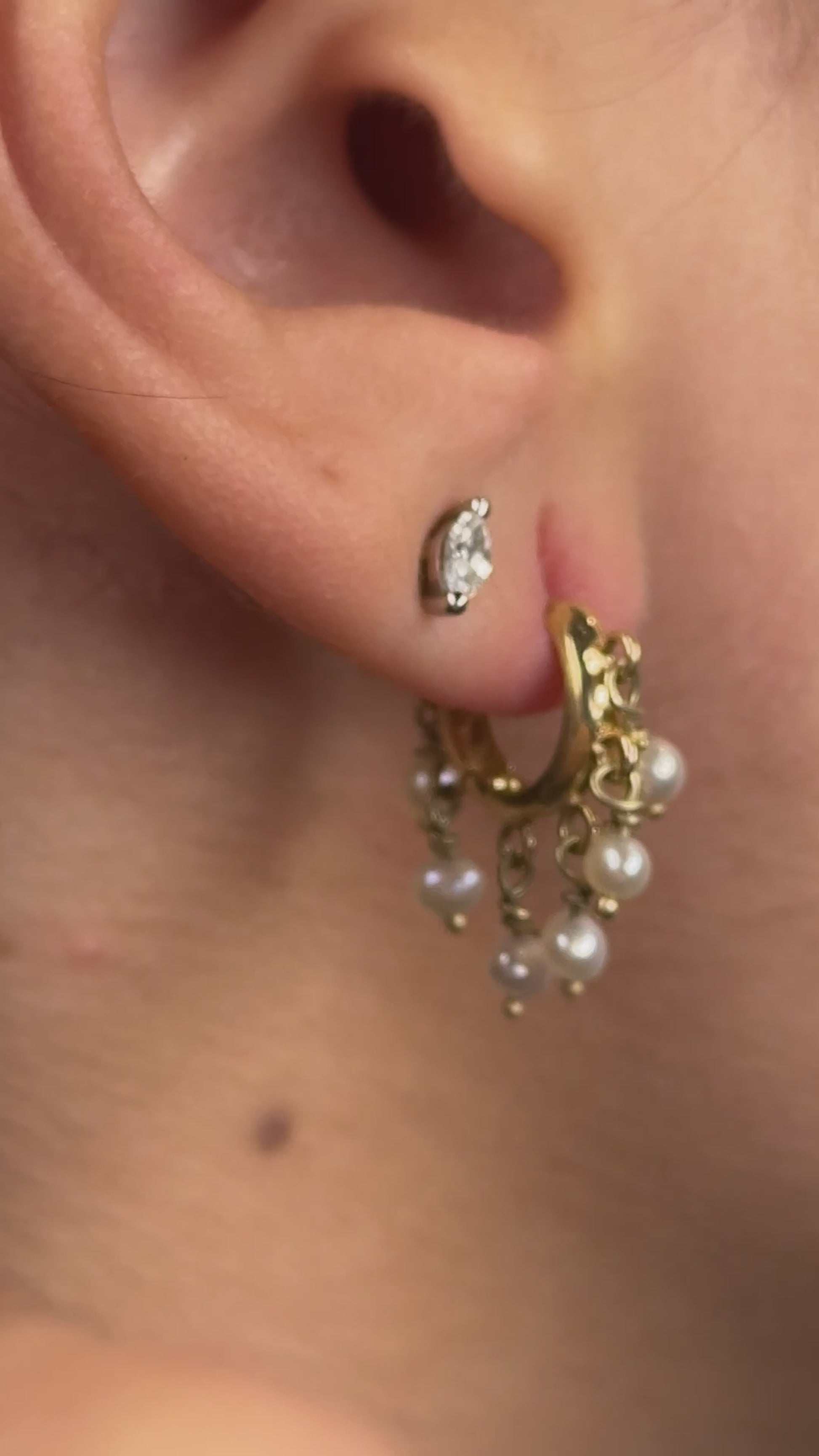 Argola Nina Ouro Branco Pérola