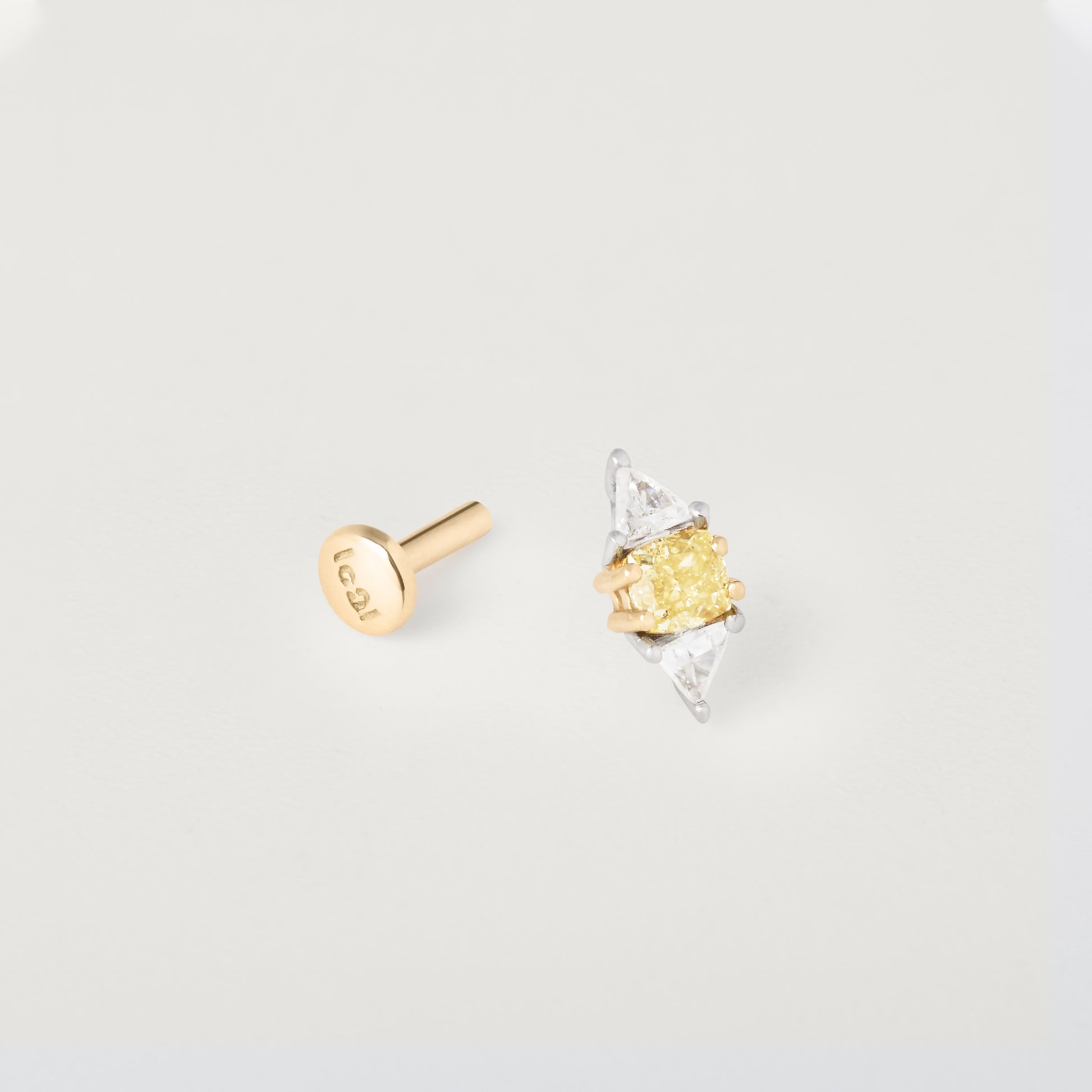 Piercing Trilogy Cushion Fancy